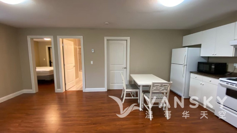 260629190341_Living Room2.jpg
